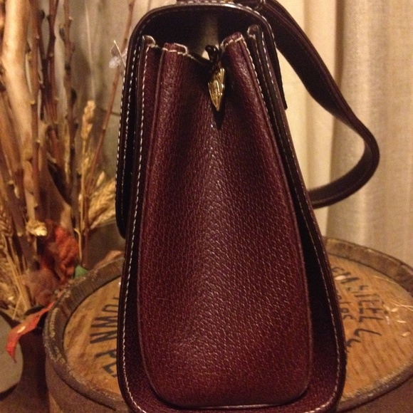 NWT!! VTG. RARE Leather & SUEDE Wine shoulder Bag - Picture 2 of 8